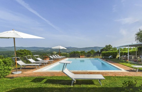Rapale Villa | Tenuta Valdambra - Neuf Chambres Villa, Couchages 20