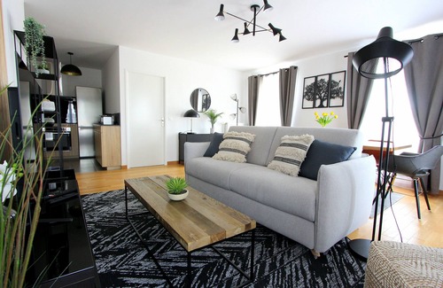 Serris Appartement | TERA4 Agréable appartement 8 voyageurs à Disneyland