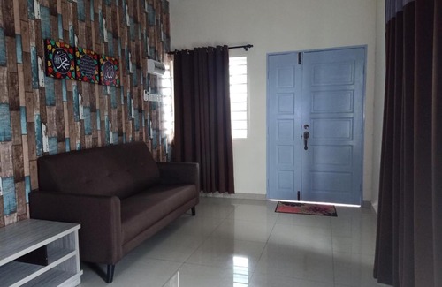 Kampung Gali Tengah Maison | Teratak Delisha -musslim