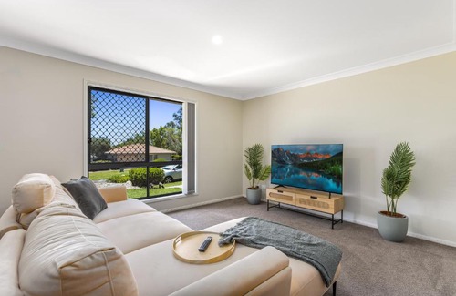Eight Mile Plains Maison | Terbium Sanctuary