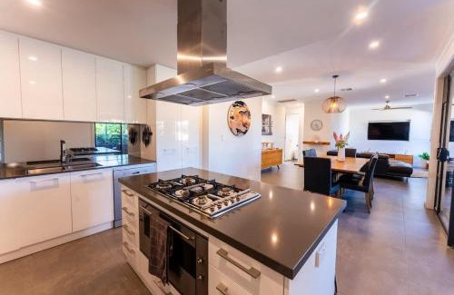 Grange Maison | Terminus Retreat - Beach BBQ