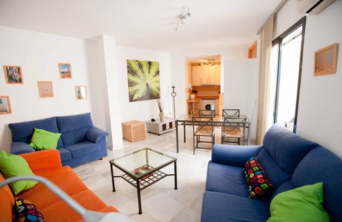 Alameda Appartement | TERRASSE ALAMEDA, GARAGE WIFI CENTRO