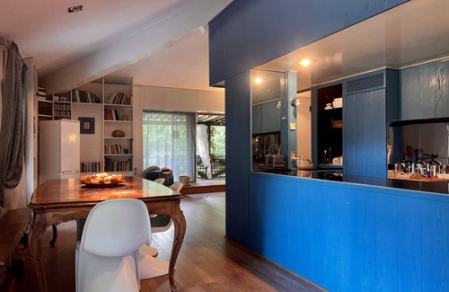 Lancenigo Appartement | Terrace Apartment w/firepit inside 4 acre park with Pool, 5m from Treviso
