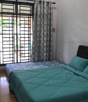 Taman Pelangi Maison | Terrace house near Stulang Laut CIQ Midvalley KSL for 7Pax