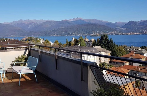 Stresa Appartement | Terrace Lake View apt. in Stresa with lake view
