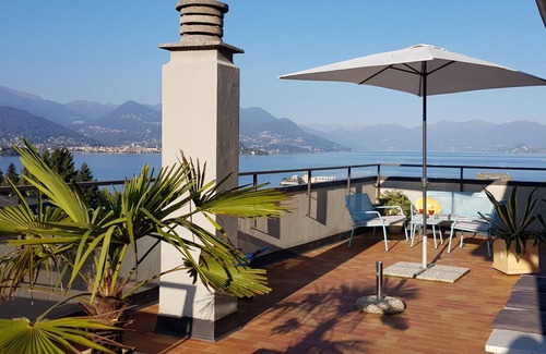 Stresa Appartement | Terrace Lake View apt. in Stresa with lake view