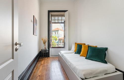 Uniao de Freguesias do Centro Appartement | Terraced Apartment in the Heart of Porto - Free Parking