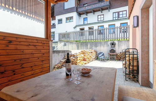 Huben Maison | Maison mitoyenne avec terrasse privée
