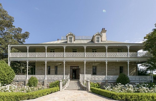 Terara Maison | Terrara House - Where the Land meets the Sea