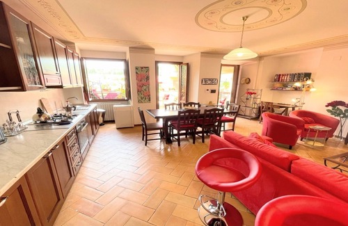 Spoleto Appartement | Terrazza Bella, voiture PAS nécessaire, centre de Spoleto, Rome 1 heure