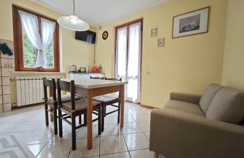 Clusone Appartement | Terrazza Su Crosio a Clusone in centro!
