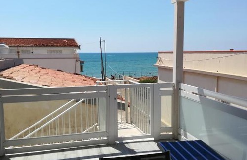 Caucana-finaiti-casuzze-finaiti Nord Appartement | TERRAZZA SUL MARE