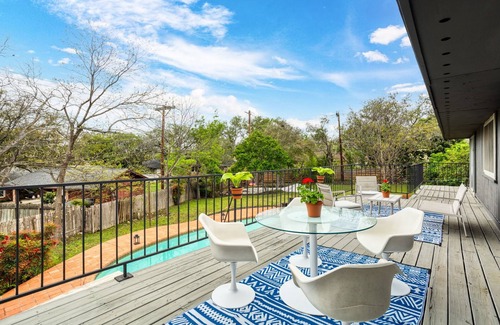 North San Antonio - SAT Maison | Terrific 5-bedroom home with oasis like pool and large yard