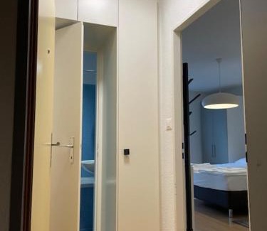 Hochschulen Appartement | Terrific Studio in the City Centre - Art 2