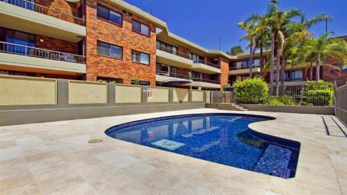 Terrigal Maison | Terrigal Bay #9 Pool In Complex, Close To Beach Accom Holidays
