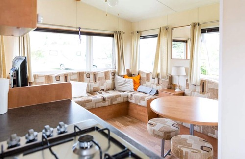 IJmuiden Chalet De Ski | Terry Dimension: 7.50 x 3.10 Chalet