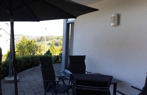 Heiligenkirchen Appartement | Teuto-Idyll vacation apartment ideal starting point for hikes and bike tours