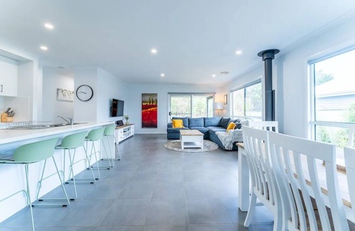 Porepunkah Maison | Tewksbury Haven *with wi-fi*