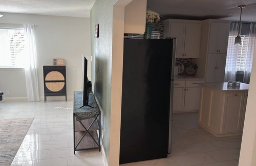 Fort Worth Maison | TEXANO INN Charming 3-bedroom house with WiFi and AC in welcoming Fort Worth