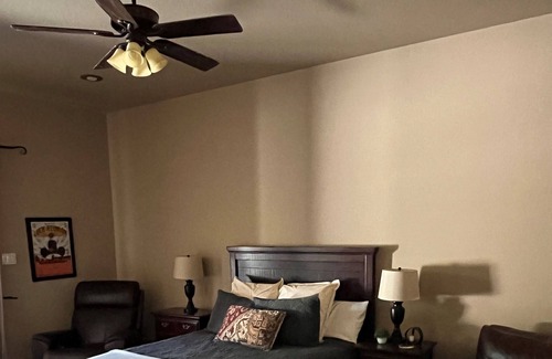 Spicewood Villa | Texas Hill Country Villa w/private pool, hot tub & putting green