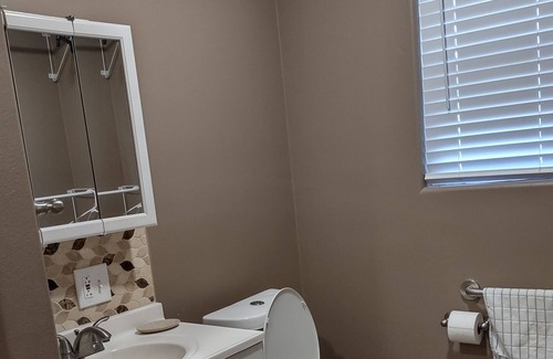 Palmview South Appartement | Texas room located in a 55 or older community. Hook up available for RV.