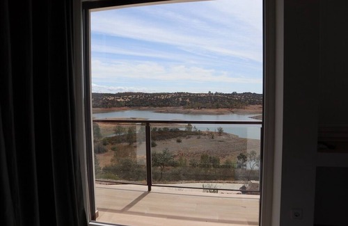 Guillena Villa | La maison du lac à 50 km de Séville