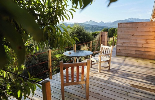 Aramits Maison | Thoreau Suite - Un grand studio avec vue sur la montagne