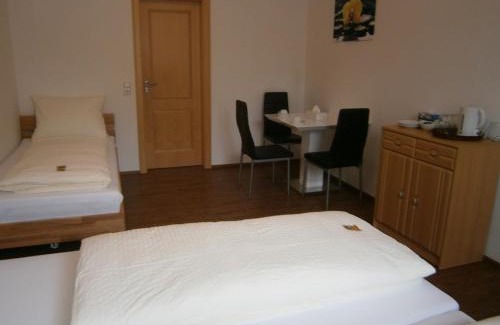 Rheinhausen Appartement | Thai Tawan