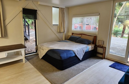 Thames Maison | Thames River Valley Studio Retreat 1