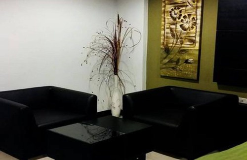 Phan Thong Hôtel | Thanarom Place