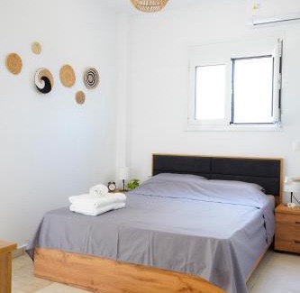 Oropos Appartement | Thanos' seaside suite