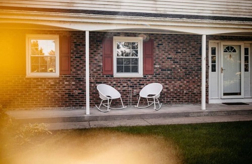 Afton Maison | That 70s House at Hidden Creek Estates
