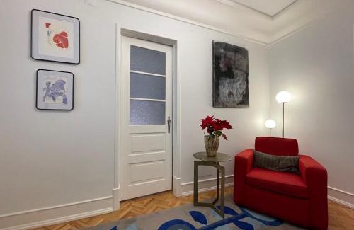 Sao Joao de Deus Maison | That Place For U - Suite Vintage