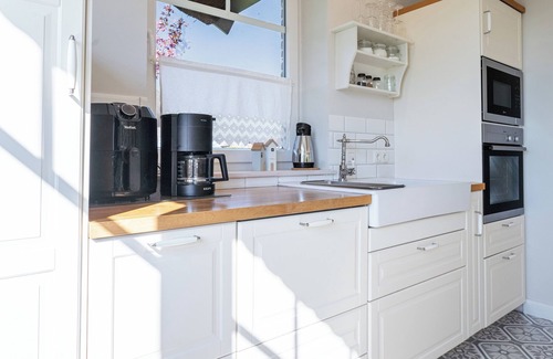 Poseritz Maison | Nouvelle chaumière avec une vue imprenable sur l'eau à droite sur la réserve naturelle