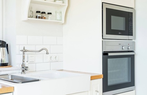 Poseritz Maison | Nouvelle chaumière avec une vue imprenable sur l'eau à droite sur la réserve naturelle
