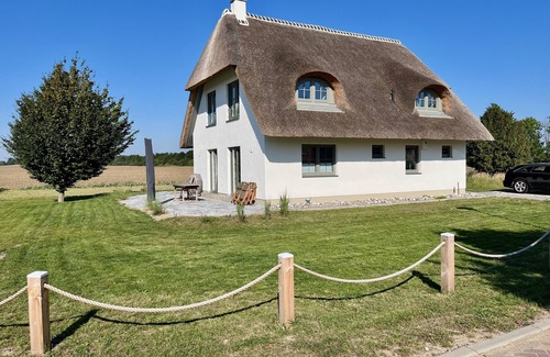 Poseritz Maison | Thatched roof house on Rügen
