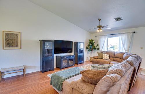 Thatcher Maison | Thatcher Home with Fenced Backyard 3 Mi to Downtown