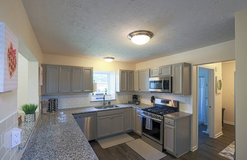 Lakewood Maison | The 19th Hole in Birdietown-4BD/3Bath-mini golf