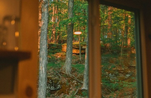 Stamford Cabine | The A-Frame on Pudding Hill - Wood Burning Cedar Hot tub!