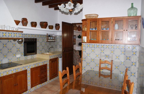 Palma de Mallorca Villa | MALLORQUINA MAISON EN PALMA AVEC JARDIN, PISCINE ET BARBECUE