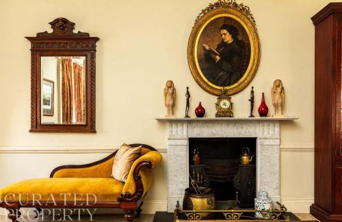 Bath Maison | The Admirals House - Central Bath & Free Parking