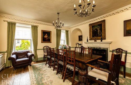 Bath Maison | The Admirals House - Central Bath & Free Parking