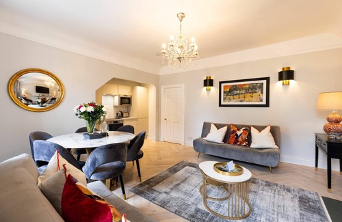New Town Appartement | The Alexander Bain Apartment
