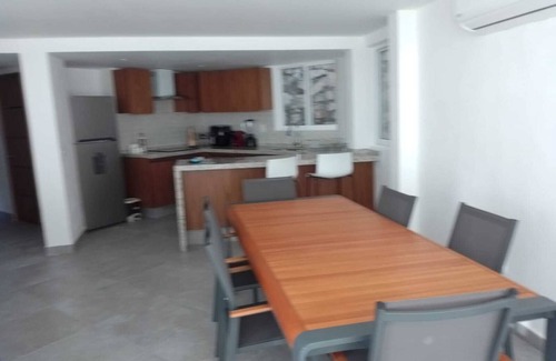 Pichilingue Appartement | The Almudena