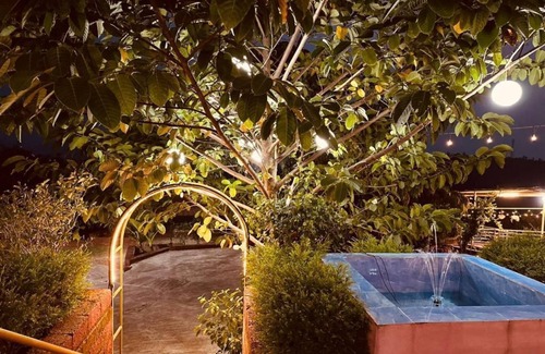 Anjarle Hôtel | The Alphonso Mango County