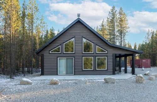 Valemount Maison | The Alpine Cabin