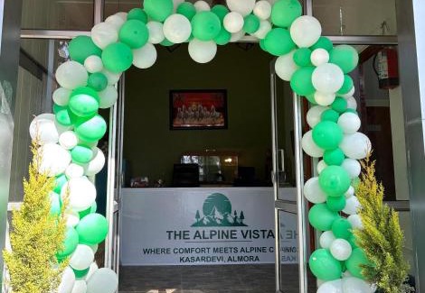 Almora Hôtel | The Alpine Vista