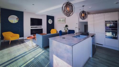 Upton Scudamore Maison | The Angel Holiday House