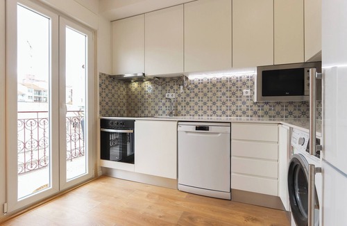Pena Appartement | The Anjos Stay – Cozy 1-Bed Retreat