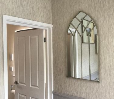 Cheddar Appartement | The Annex Apartment is on Cheddar Bridge Apartments